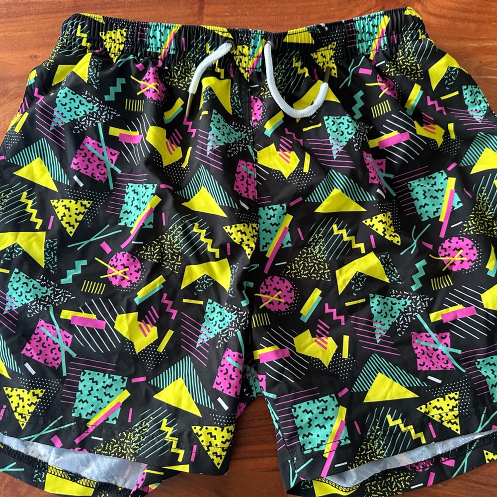Men’s M Third Wave Swim Trunks